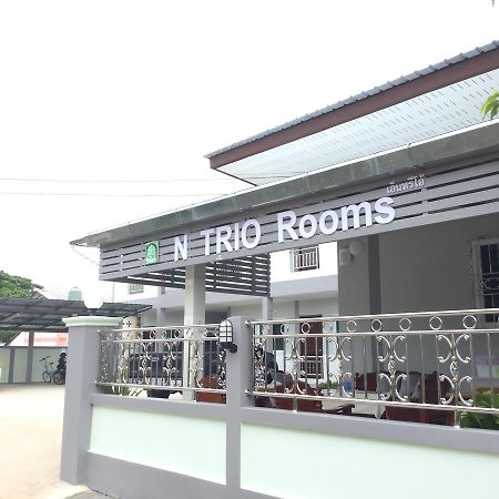 N Trio Nan Hotel Bagian luar foto
