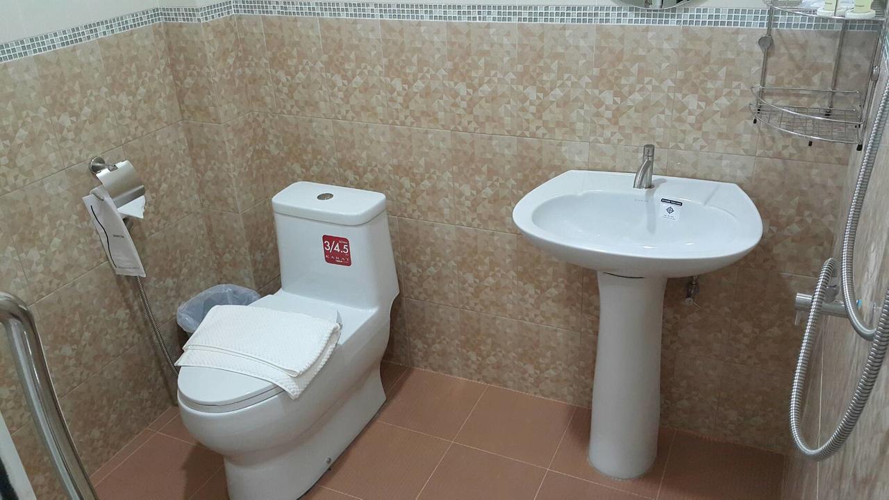 N Trio Nan Hotel Bagian luar foto