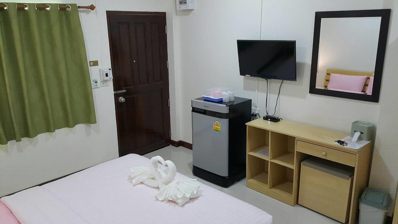 N Trio Nan Hotel Bagian luar foto